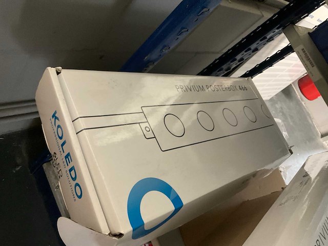 Koledo privium posterbox led verlichtings armaturen - afbeelding 2 van  3