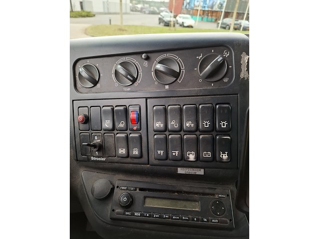 Kolkenzuiger man, tga 26.320 6x2-4 bl, bouwjaar 2008 - afbeelding 65 van  75