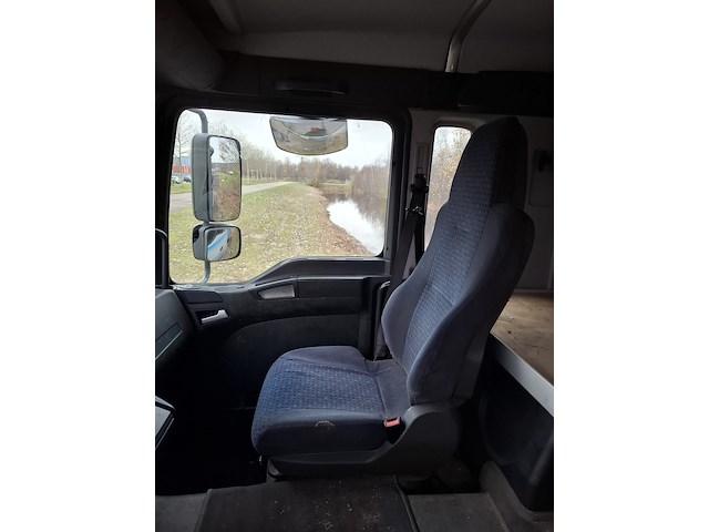 Kolkenzuiger man, tga 26.320 6x2-4 bl, bouwjaar 2008 - afbeelding 71 van  75