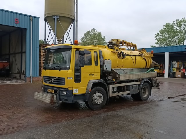 Kolkenzuiger, volvo, fl6e 17 s.a.j. huwer 1000, 2002 - afbeelding 12 van  32