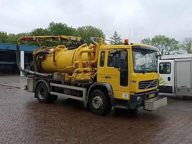 Kolkenzuiger, volvo, fl6e 17 s.a.j. huwer 1000, 2002 - afbeelding 30 van  32