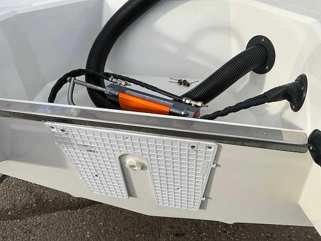 Kolmarine - teorema 20 sundeck - sport - speedboot - afbeelding 13 van  33