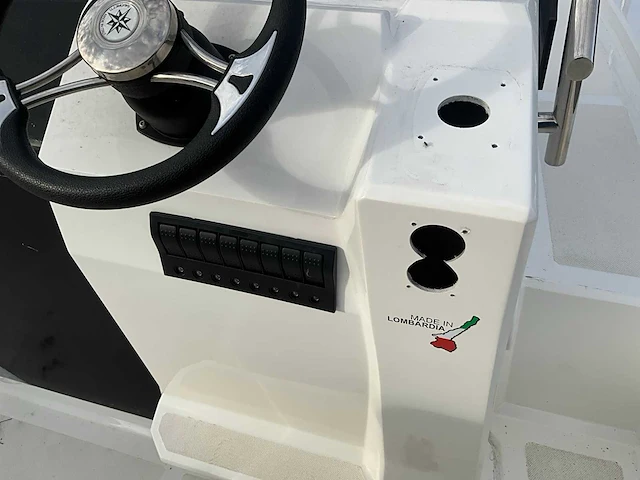Kolmarine - teorema 20 sundeck - sport - speedboot - afbeelding 17 van  33