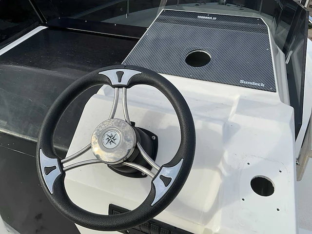 Kolmarine - teorema 20 sundeck - sport - speedboot - afbeelding 18 van  33