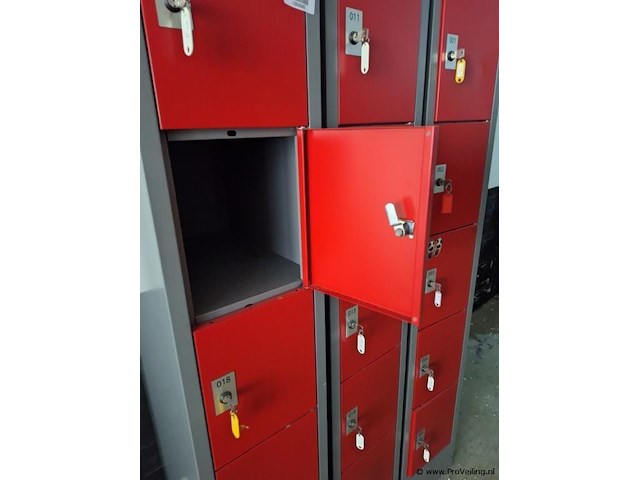 Kolom lockerkast - 50x32x180 cm - 3 stuks - afbeelding 3 van  4