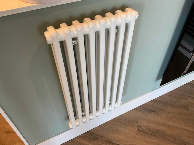 Kolom radiator 41 x 75 cm - afbeelding 3 van  7