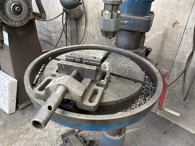 Kolomboormachine 400v - afbeelding 3 van  8