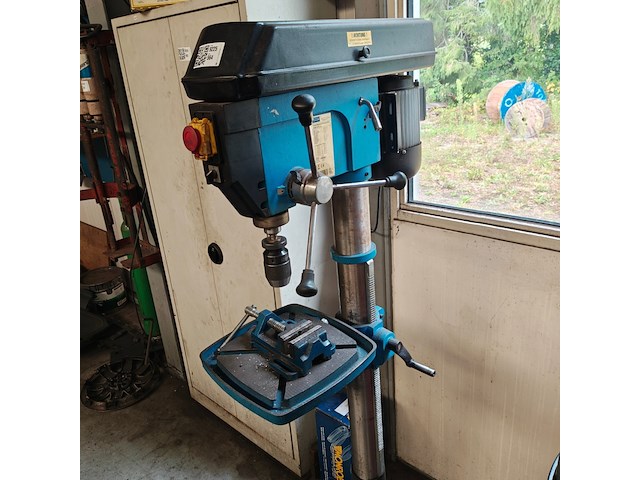 Kolomboormachine, güdde - afbeelding 1 van  3