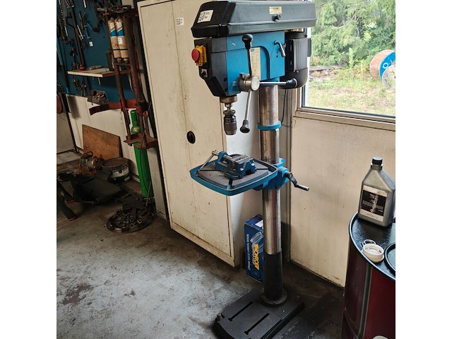Kolomboormachine, güdde - afbeelding 2 van  3