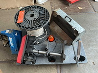 Kolomboormachine + katrol met touw