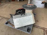 Kolomboormachine + katrol met touw - afbeelding 5 van  7