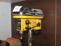 Kolomboormachine stanley sxdp 13597e. - afbeelding 1 van  3