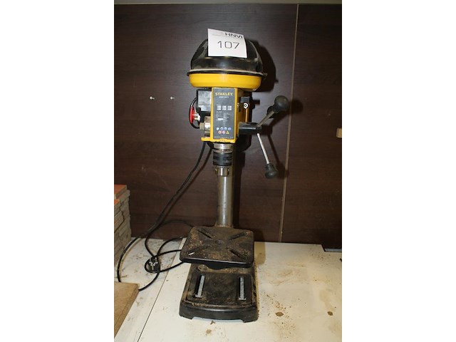 Kolomboormachine stanley sxdp 13597e. - afbeelding 2 van  3