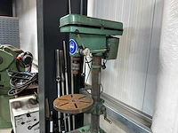 Kolomboormachine