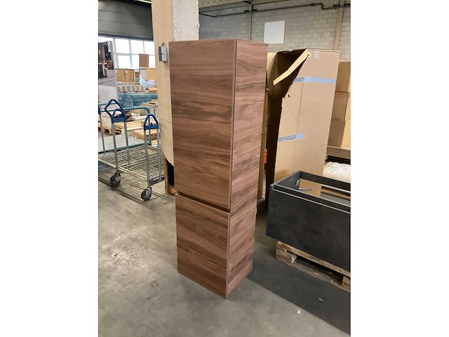 Kolomkast met wasmand - afbeelding 2 van  5