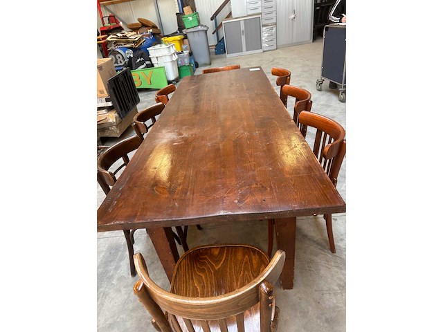 Koloniale café tafel met 8 stoelen - afbeelding 1 van  1