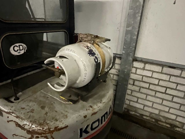 Komatsu - 1990 - fg25t - vorkheftruck 2,5t - afbeelding 2 van  17