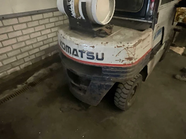 Komatsu - 1990 - fg25t - vorkheftrucks - afbeelding 10 van  17