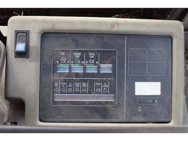 Komatsu - 1999 - wa 270-3 - shovel - afbeelding 10 van  21