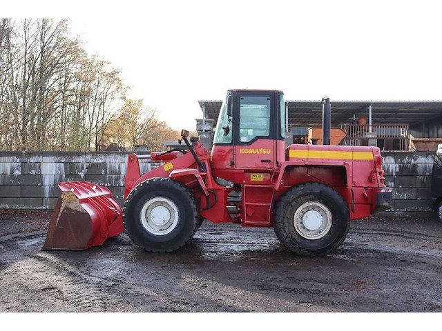 Komatsu - 1999 - wa 270-3 - shovel - afbeelding 12 van  21