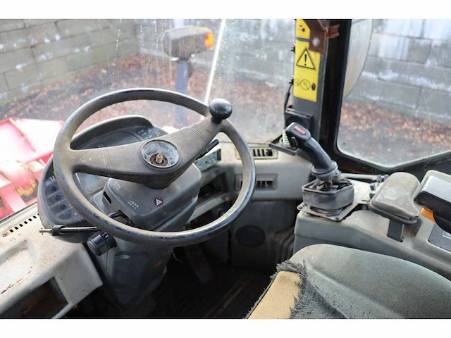 Komatsu - 1999 - wa 270-3 - shovel - afbeelding 8 van  21