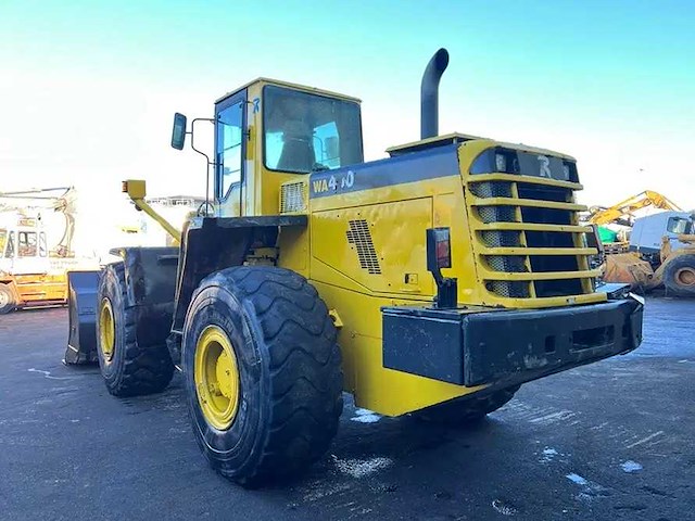 Komatsu - 2001 - wa-420 wheel loader - bulldozer - afbeelding 2 van  6