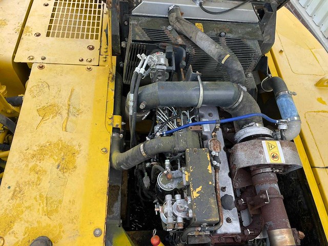 Komatsu - 2002 - pc340 - rupsgraafmachine - afbeelding 21 van  24