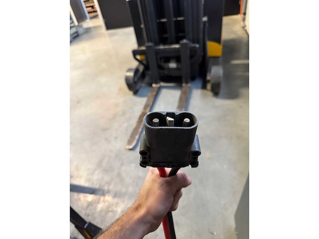 Komatsu - 2007 - fb16rj-2r - reach truck - afbeelding 6 van  13