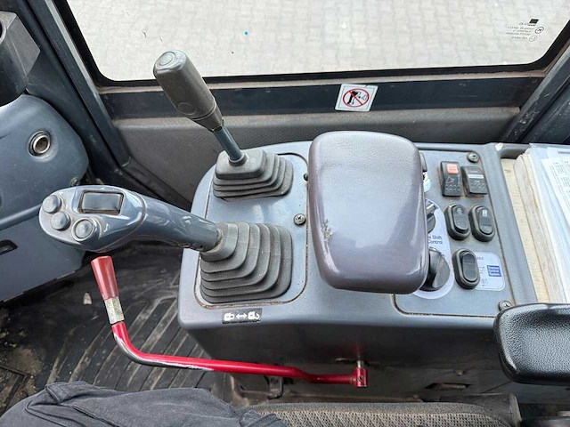 Komatsu - 2009 - wa250-6 - shovel - afbeelding 18 van  30