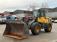 Komatsu - 2009 - wa250-6 - shovel - afbeelding 27 van  30