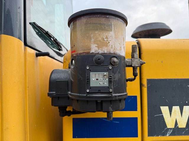 Komatsu - 2009 - wa250-6 - shovel - afbeelding 28 van  30