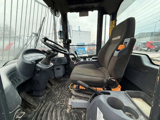 Komatsu - 2009 - wa250-6 - shovel - afbeelding 3 van  12