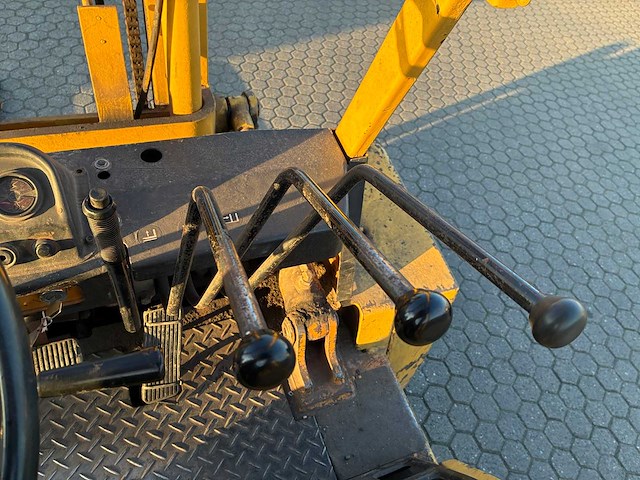 Komatsu - fd25 - diesel - vorkheftruck - afbeelding 5 van  15