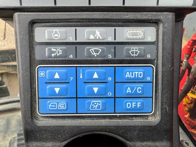 Komatsu - pc138us - tracked excavator - 2017 - afbeelding 18 van  31