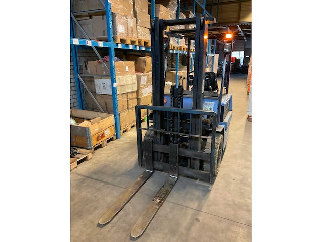Komatsu fb20-3 vorkheftruck - afbeelding 9 van  12