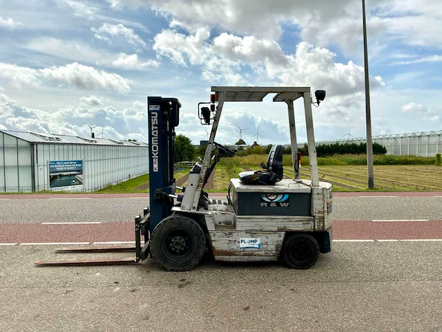 Komatsu fb25-3 vorkheftruck - afbeelding 1 van  25