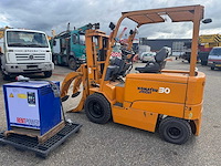 Komatsu fb30ex-8 3000kg vorkheftruck met klem en rotator - afbeelding 6 van  7