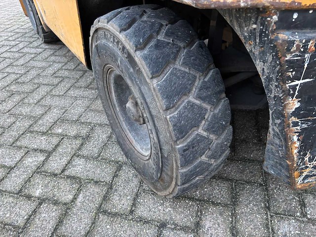 Komatsu fd0-7 vorkheftruck - afbeelding 2 van  14