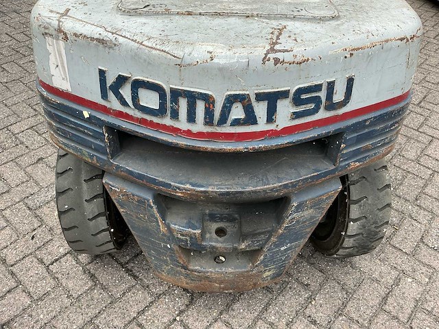 Komatsu fd20 vorkheftruck - afbeelding 8 van  17