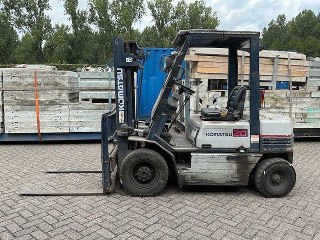Komatsu fd20 vorkheftruck - afbeelding 10 van  17