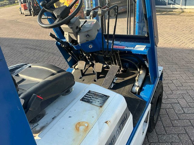 Komatsu fg15t-15 vorkheftruck - afbeelding 2 van  5