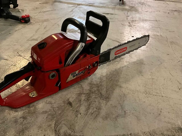 Komatsu kettingzaag - afbeelding 2 van  5