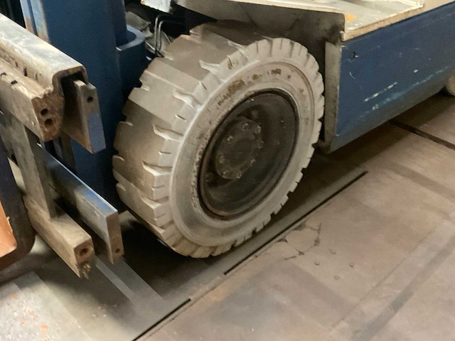 Komatsu vorkheftruck - afbeelding 5 van  15