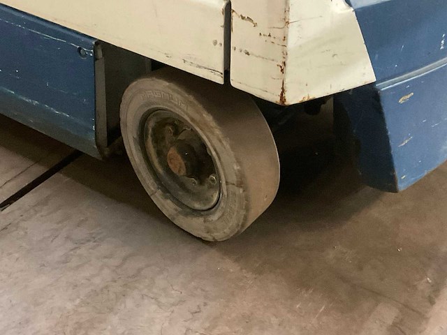 Komatsu vorkheftruck - afbeelding 6 van  15