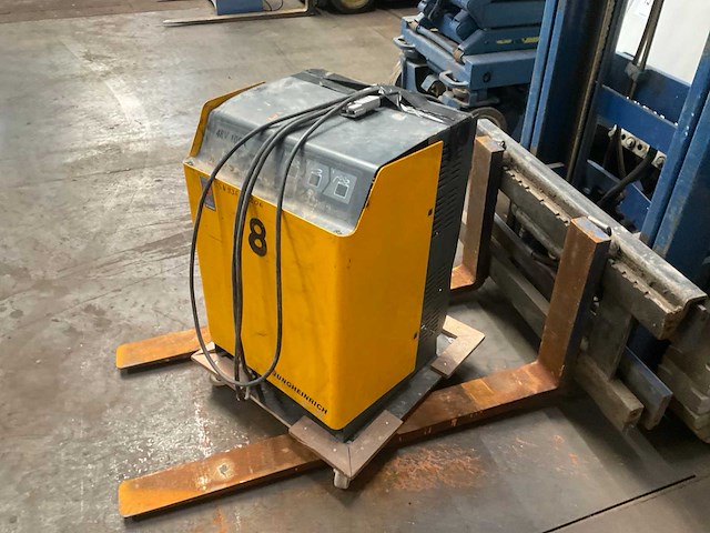 Komatsu vorkheftruck - afbeelding 10 van  15