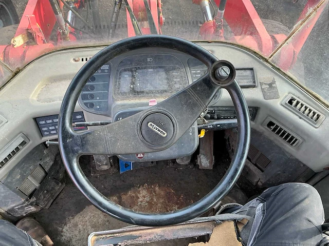 Komatsu wa320-3h shovel defect - afbeelding 24 van  44