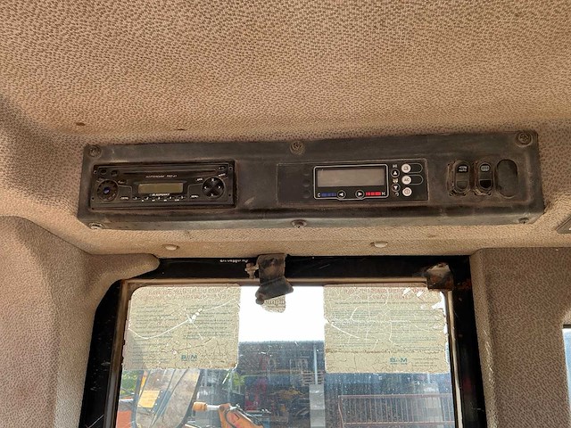 Komatsu wa380 shovel - afbeelding 36 van  49