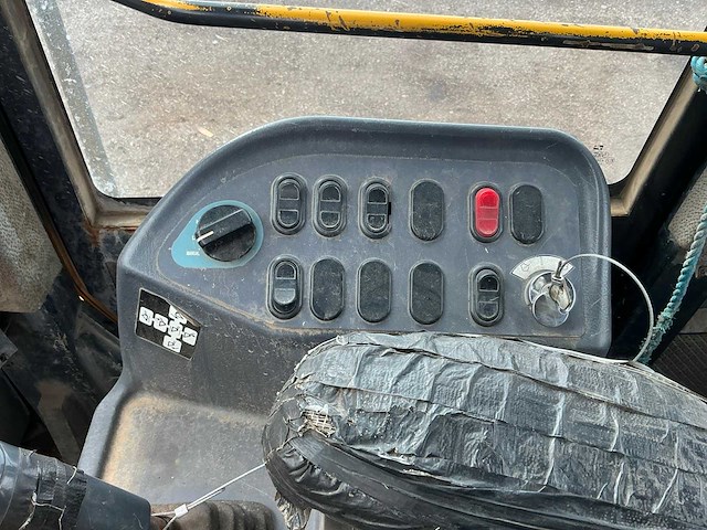 Komatsu wa380 shovel - afbeelding 22 van  35