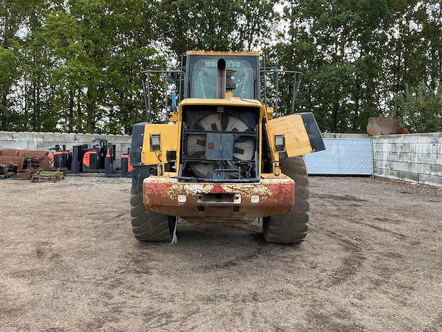Komatsu wa380 shovel - afbeelding 32 van  35