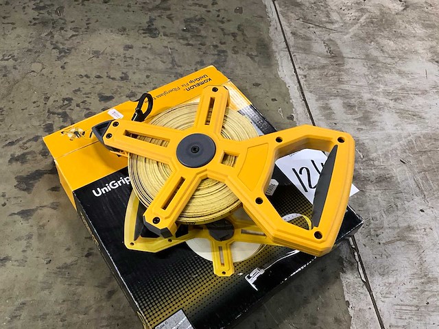 Komelon unigrip 30m rolmaat - afbeelding 2 van  5